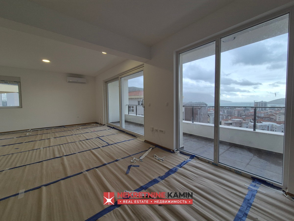 117 m² Three-Bedroom Apartment on the Top Floor, Dubovica Lux, Budva